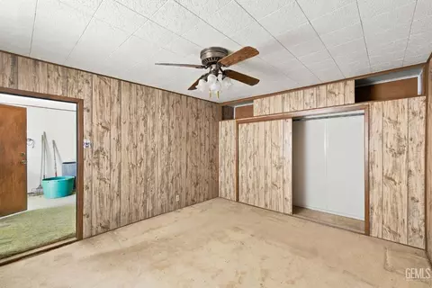 Bedroom - 519 F St, Taft, CA 93268 photo 6 of 7