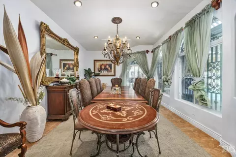 Dining - 901 Katie Ct, Shafter, CA 93263 photo 2 of 2
