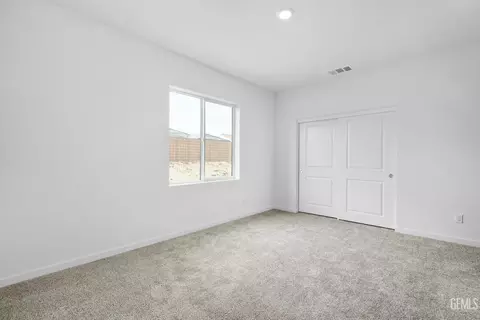 Bedroom - 1117 Nectar Pl, Shafter, CA 93263 photo 5 of 5