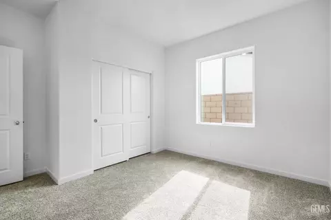 Bedroom - 1117 Nectar Pl, Shafter, CA 93263 photo 4 of 5