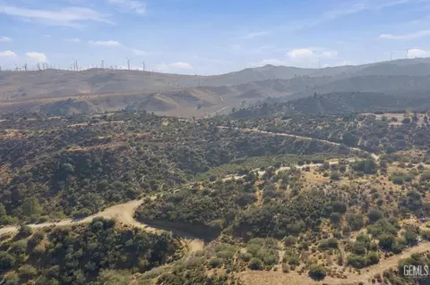 0 Apn #237-295-23, Tehachapi, CA 93561 photo 6