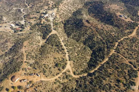 0 Apn #237-295-23, Tehachapi, CA 93561 photo 7