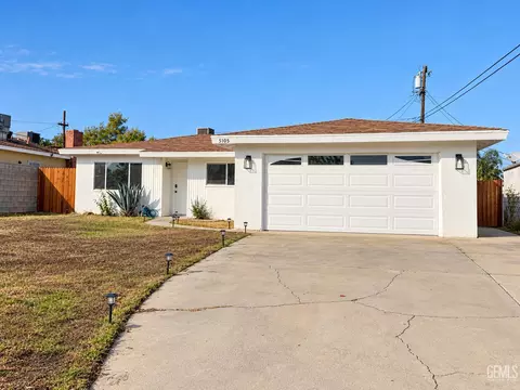 5105 Debby St, Bakersfield, CA 93304