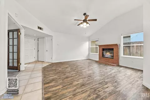Living - 4704 Tobin Rd, Bakersfield, CA 93311 photo 1 of 5