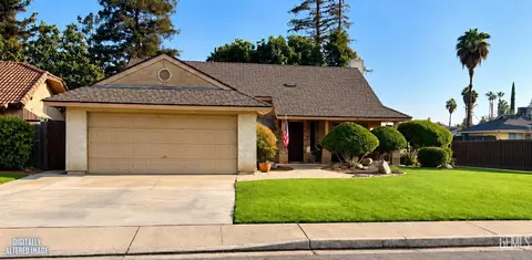 9405 Bamborough Ct, Bakersfield, CA 93311