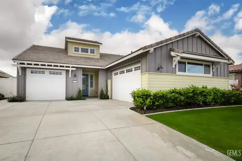 14817 Bromshire St, Bakersfield, CA 93311