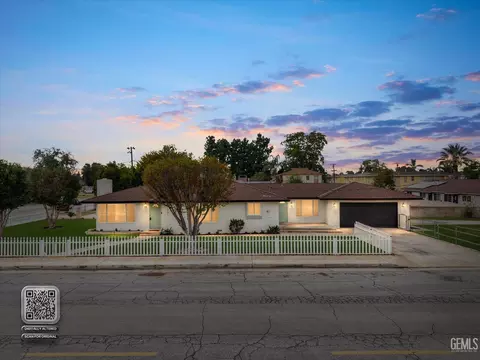 201 L St, Bakersfield, CA 93304