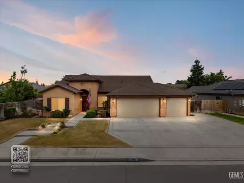 10907 Mayacamas Dr, Bakersfield, CA 93312