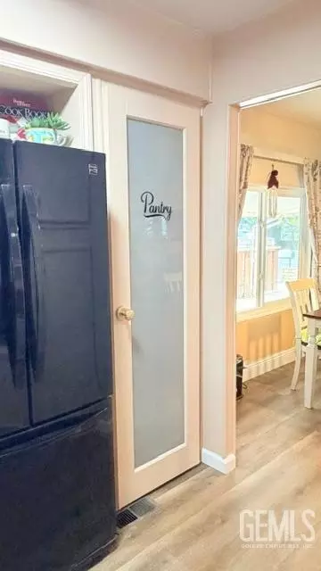 Other - 400 E Roberts Ln #98, Bakersfield, CA 93308 photo 6 of 9