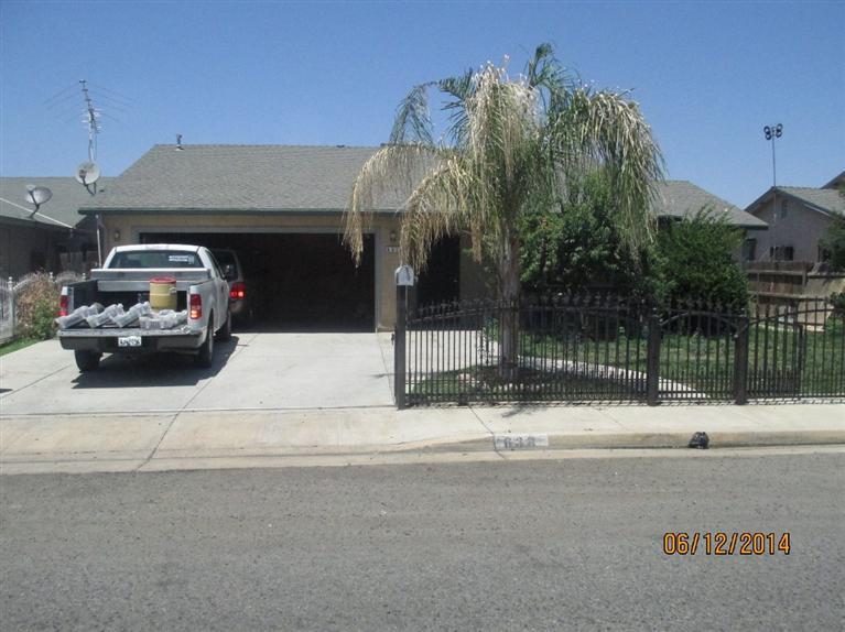 638 E Bobbi Ave, Earlimart, CA 93219 photo 1
