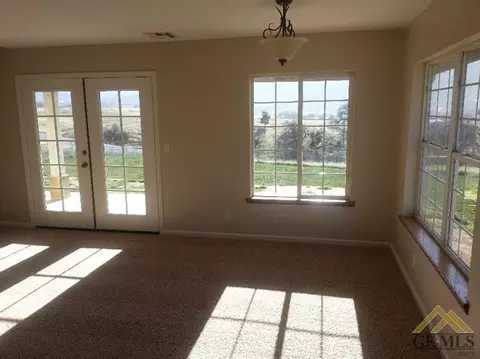 22001 Mid Way, Tehachapi, CA 93561 photo 7