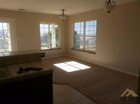 22001 Mid Way, Tehachapi, CA 93561 photo 8