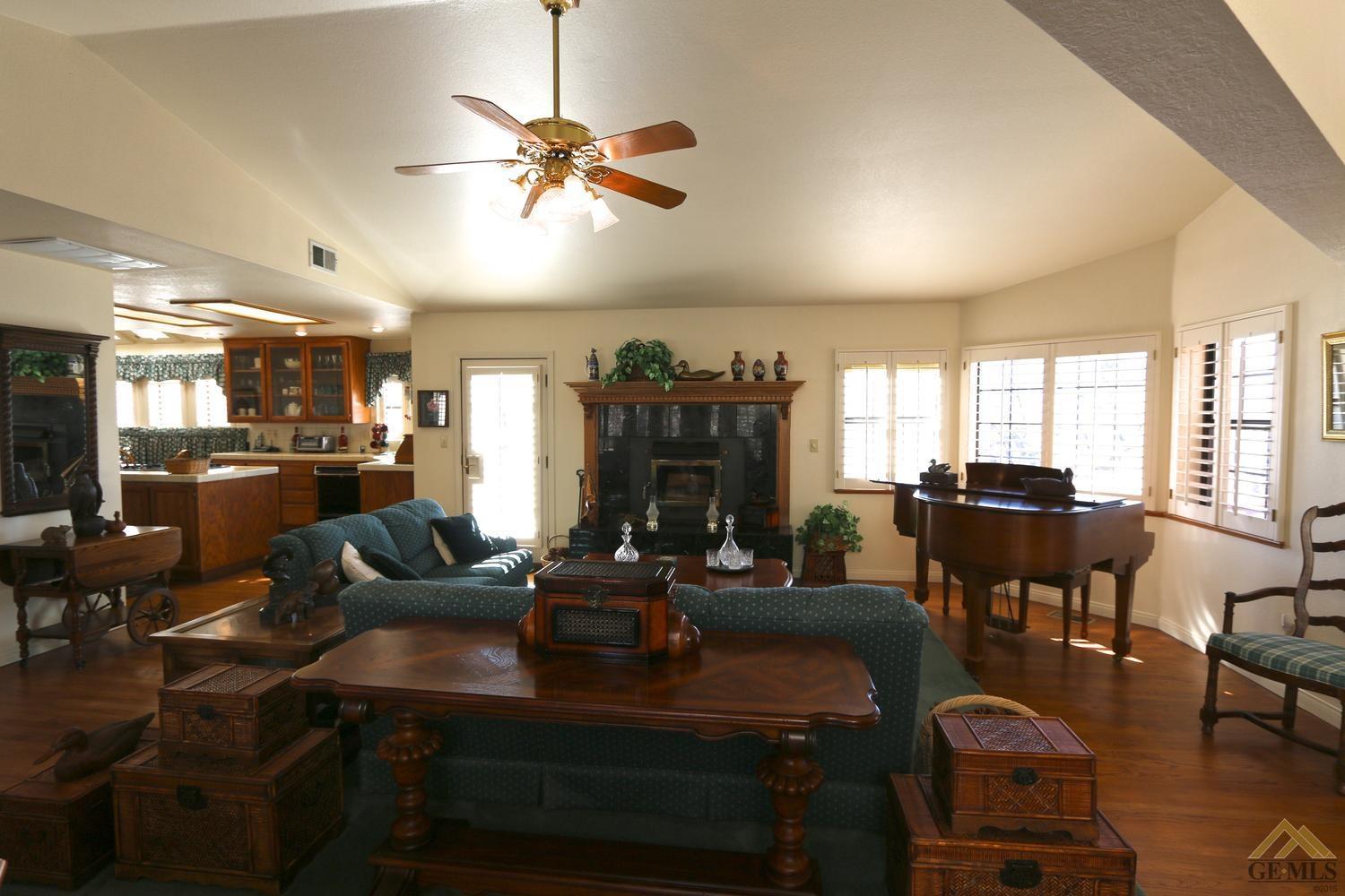 27401 Oakflat Dr, Tehachapi, CA 93561 photo 4