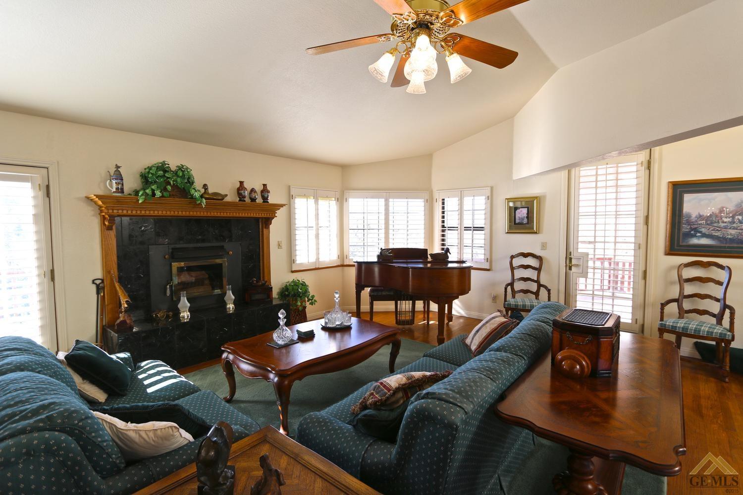 27401 Oakflat Dr, Tehachapi, CA 93561 photo 5