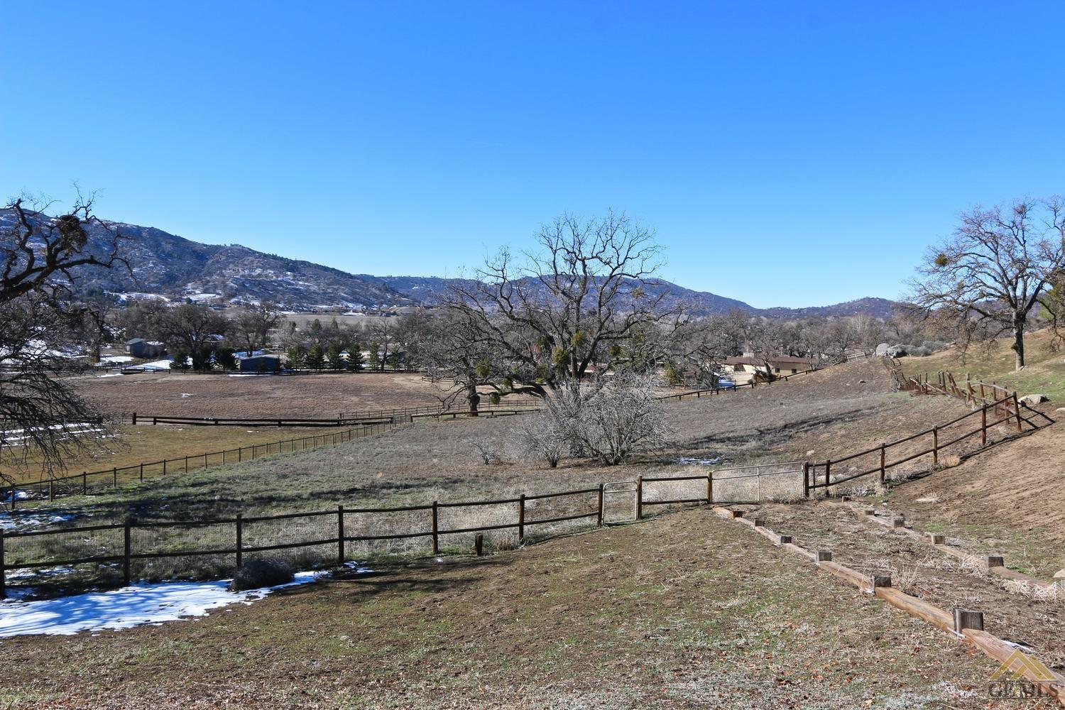 27401 Oakflat Dr, Tehachapi, CA 93561 photo 30