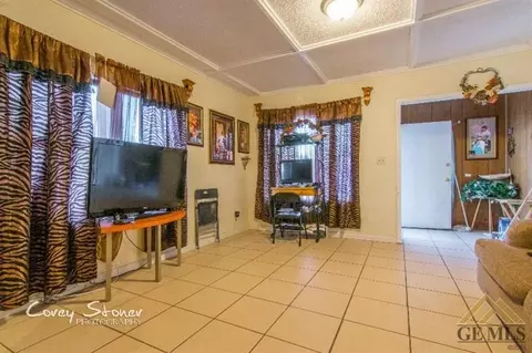 606 B St, Taft, CA 93268 photo 3