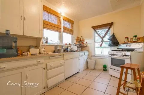 606 B St, Taft, CA 93268 photo 5