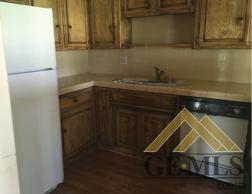 18241 Saint Andrews Dr #14, Tehachapi, CA 93561 photo 6
