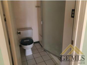 18241 Saint Andrews Dr #14, Tehachapi, CA 93561 photo 11