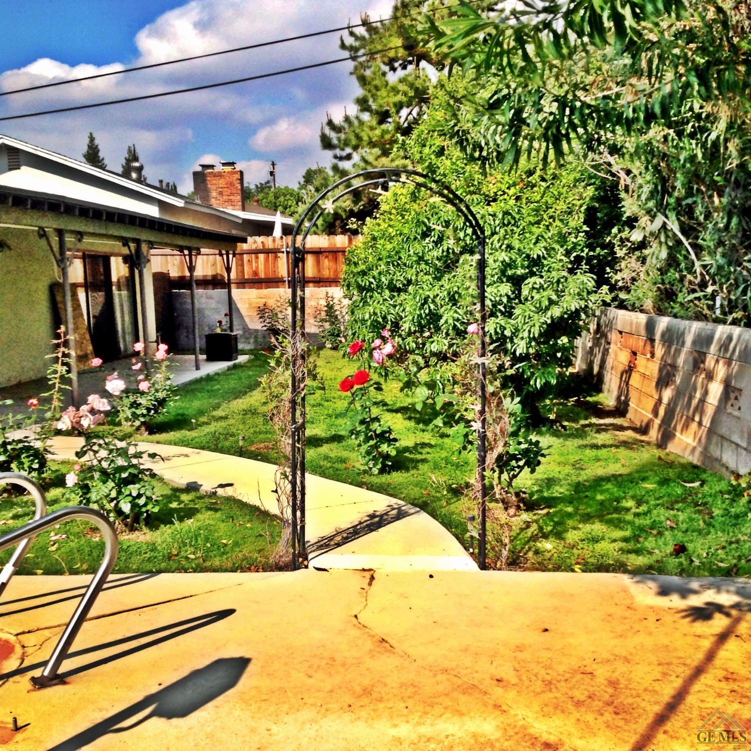 5237 Montecito Dr, Bakersfield, CA 93306 photo 14