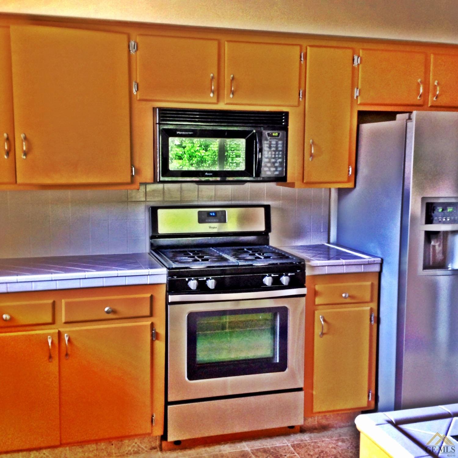 5237 Montecito Dr, Bakersfield, CA 93306 photo 5