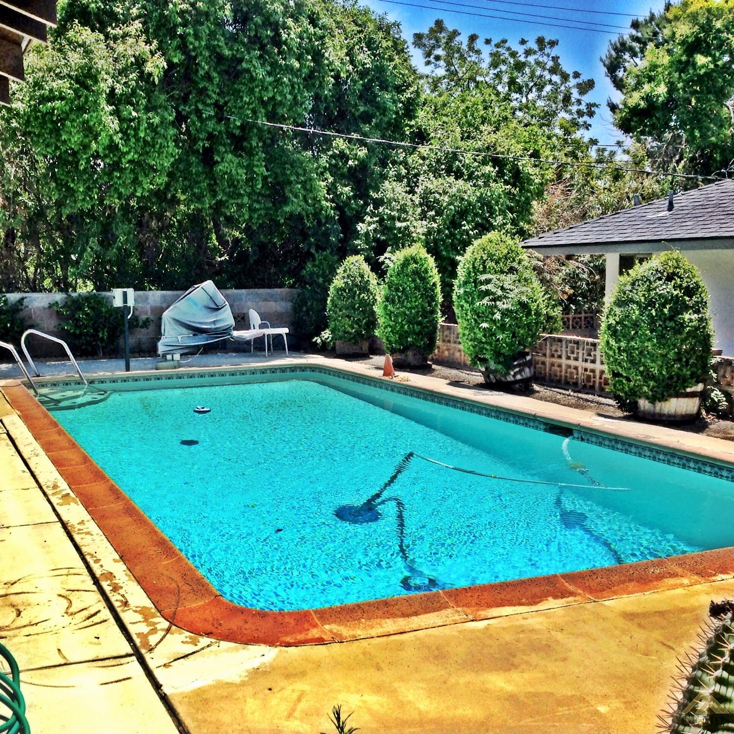 5237 Montecito Dr, Bakersfield, CA 93306 photo 1