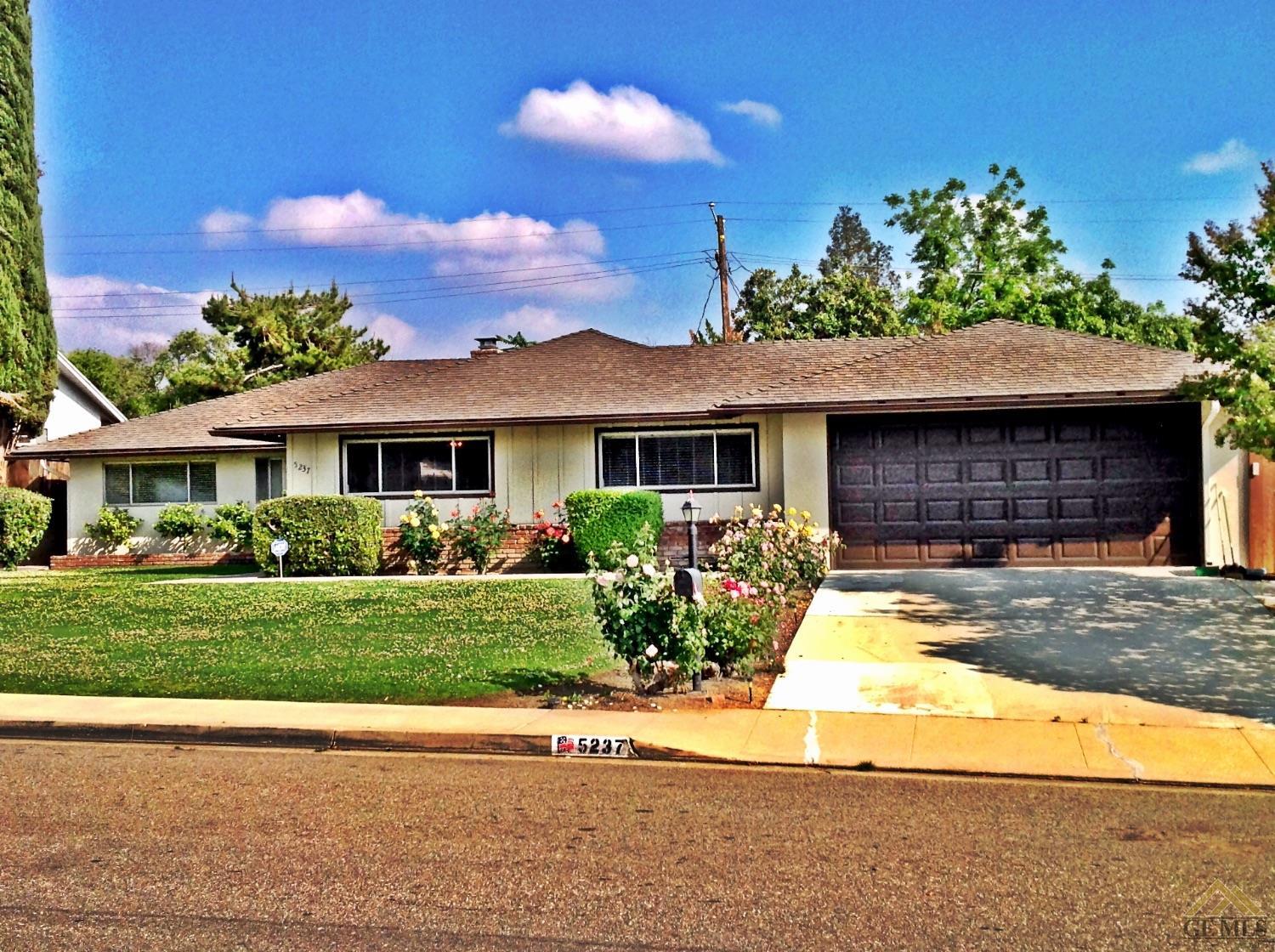 5237 Montecito Dr, Bakersfield, CA 93306 photo 3