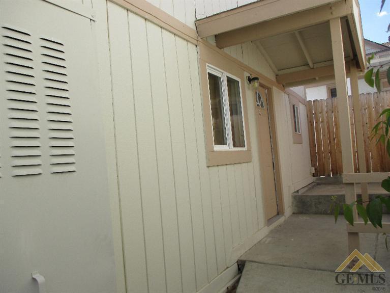 224 B St, Taft, CA 93268 photo 8