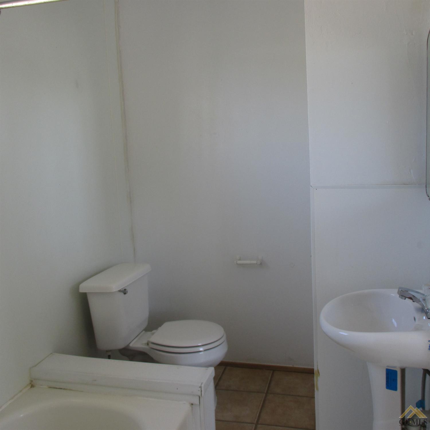 224 B St, Taft, CA 93268 photo 20