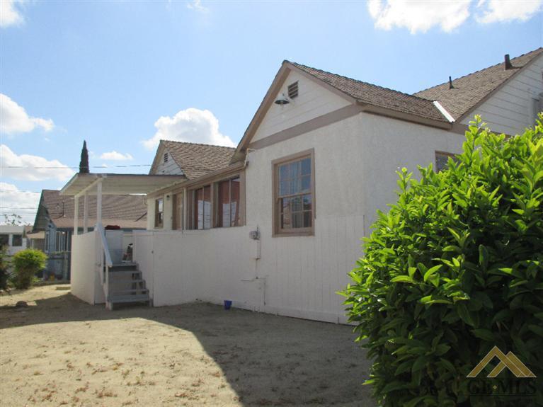 224 B St, Taft, CA 93268 photo 3
