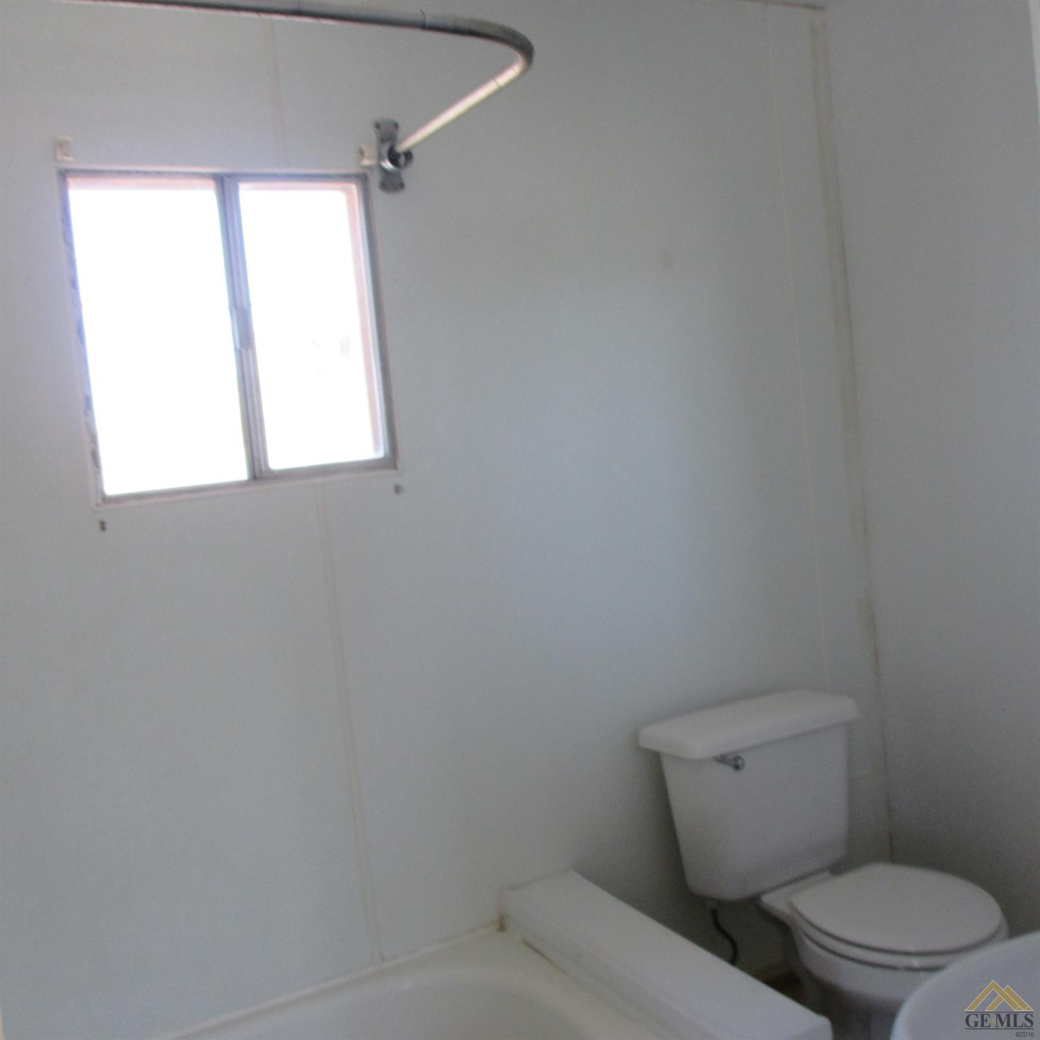 224 B St, Taft, CA 93268 photo 19