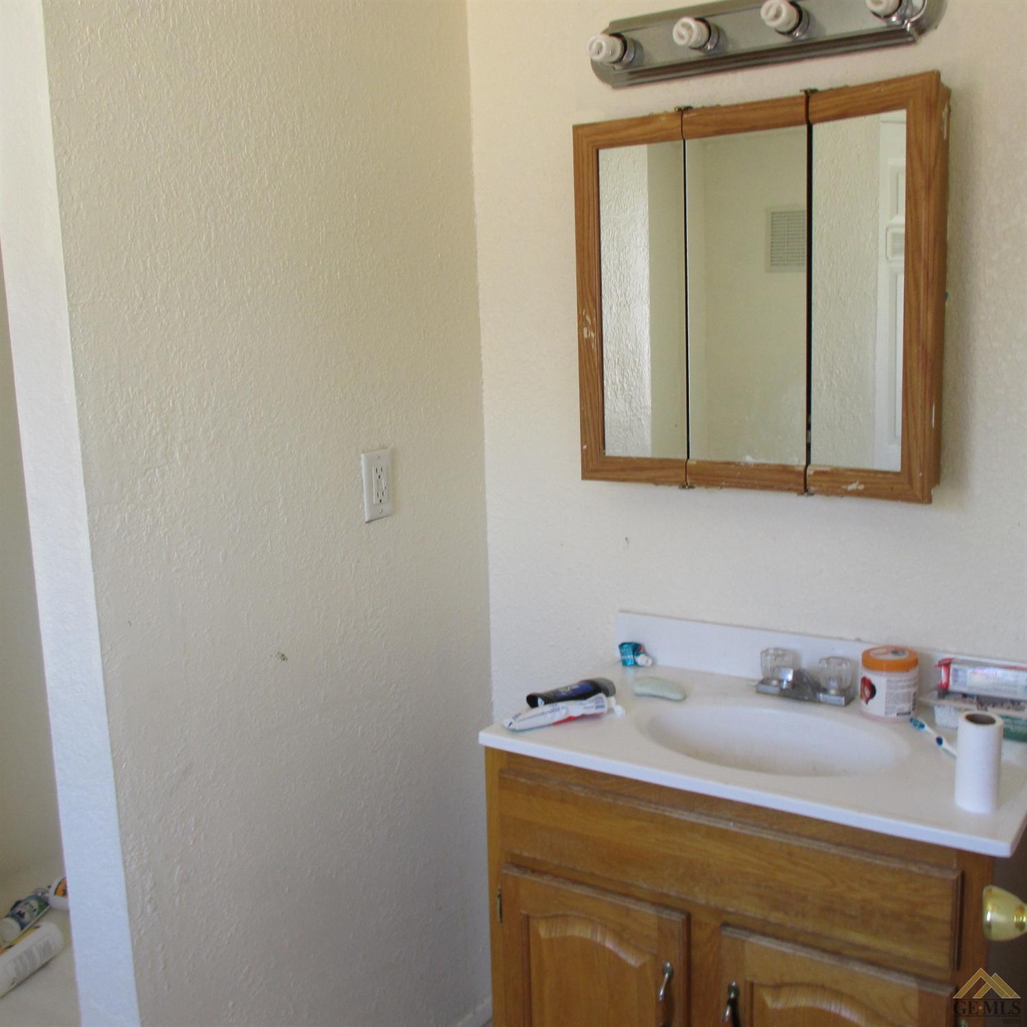 224 B St, Taft, CA 93268 photo 25
