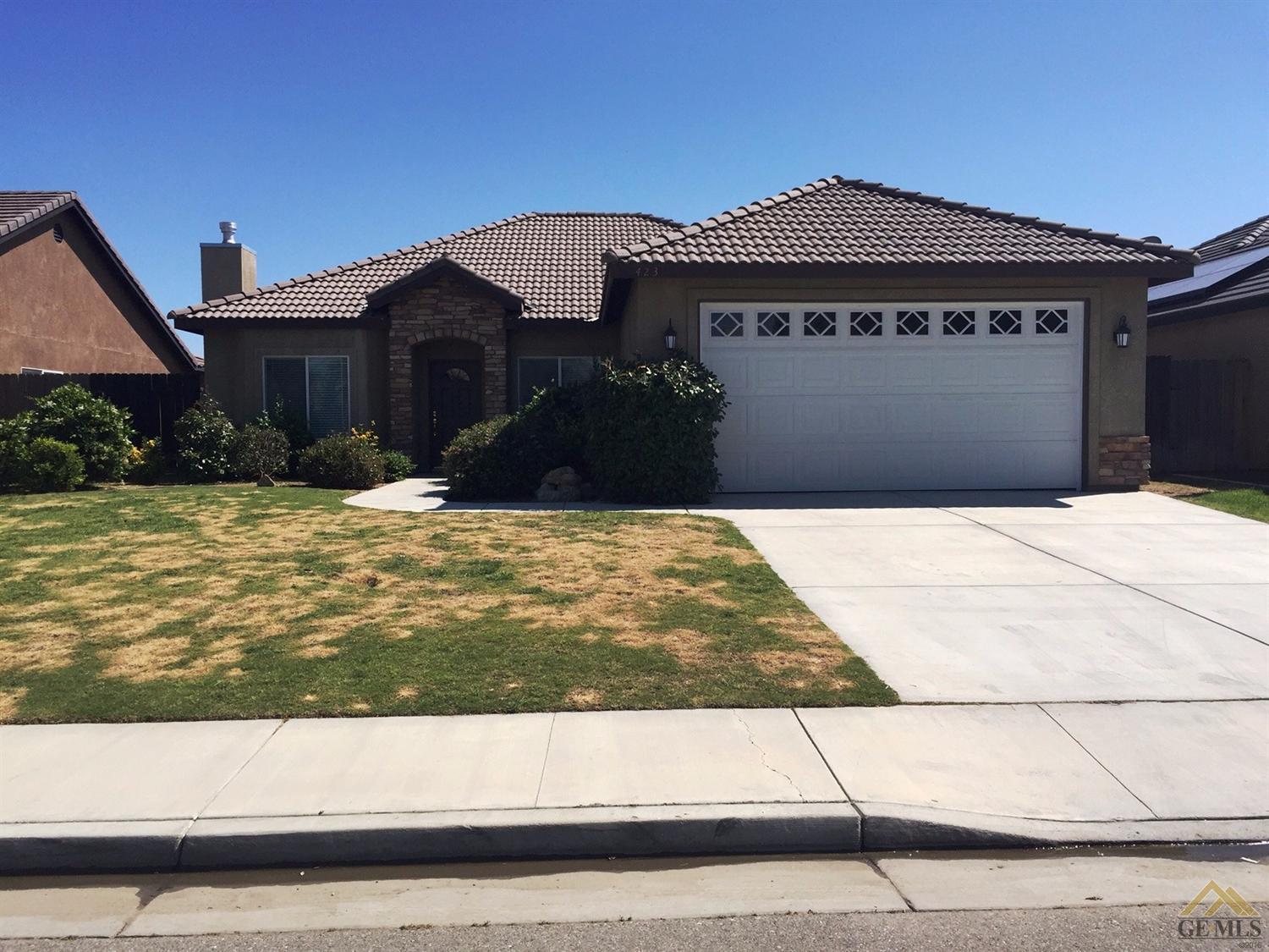 423 Grace Ct, Shafter, CA 93263 photo 1