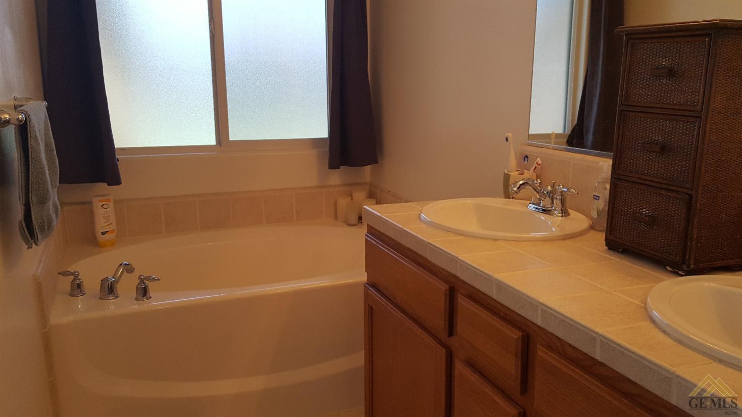 4905 Switch Grass Way, Bakersfield, CA 93313 photo 20