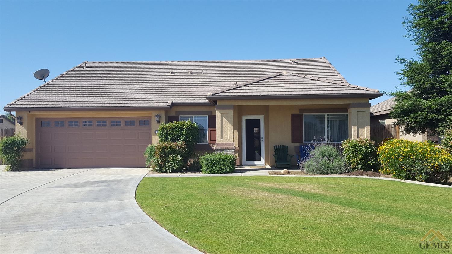 4905 Switch Grass Way, Bakersfield, CA 93313 photo 2