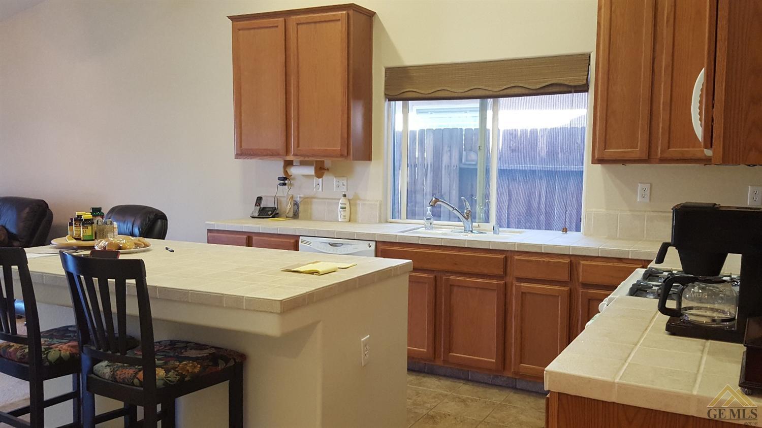 4905 Switch Grass Way, Bakersfield, CA 93313 photo 10