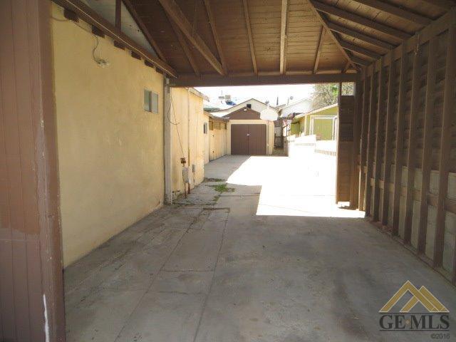 627 A St, Taft, CA 93268 photo 4
