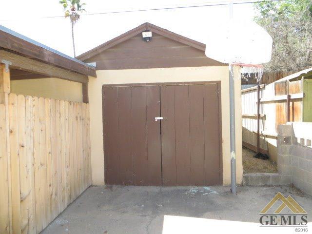 627 A St, Taft, CA 93268 photo 25