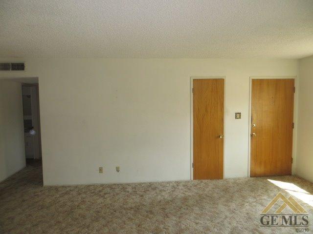 516 Keene Ln, Taft, CA 93268 photo 4