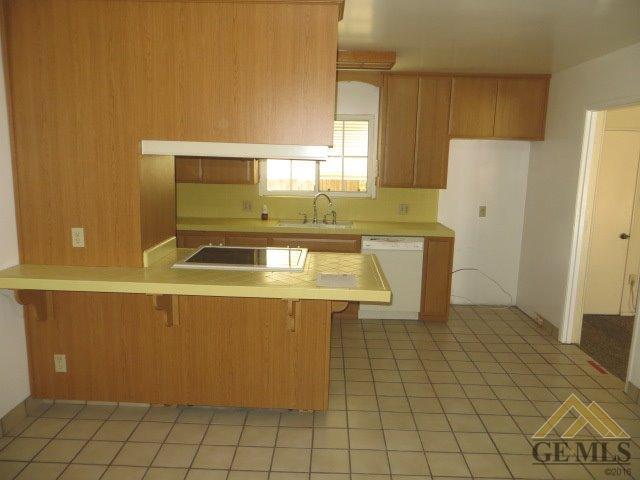516 Keene Ln, Taft, CA 93268 photo 6