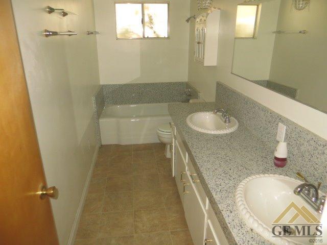 516 Keene Ln, Taft, CA 93268 photo 12