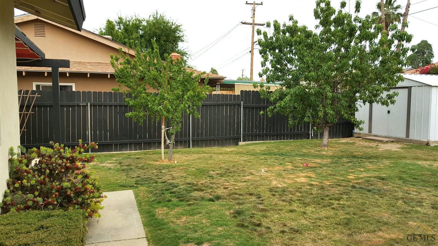 409 Pilgrim Ave, Taft, CA 93268 photo 36