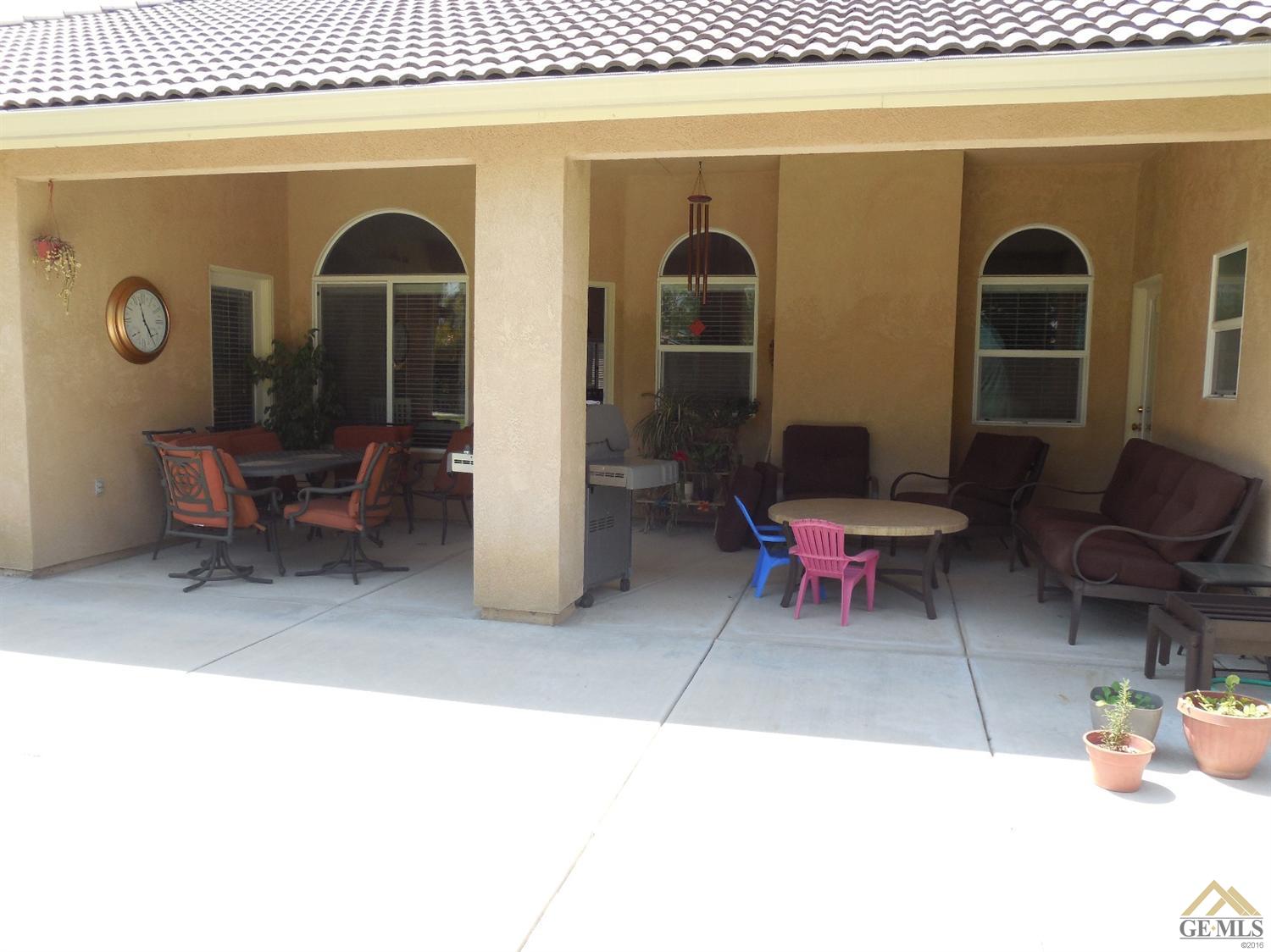 700 Brookside Dr, Shafter, CA 93263 photo 33