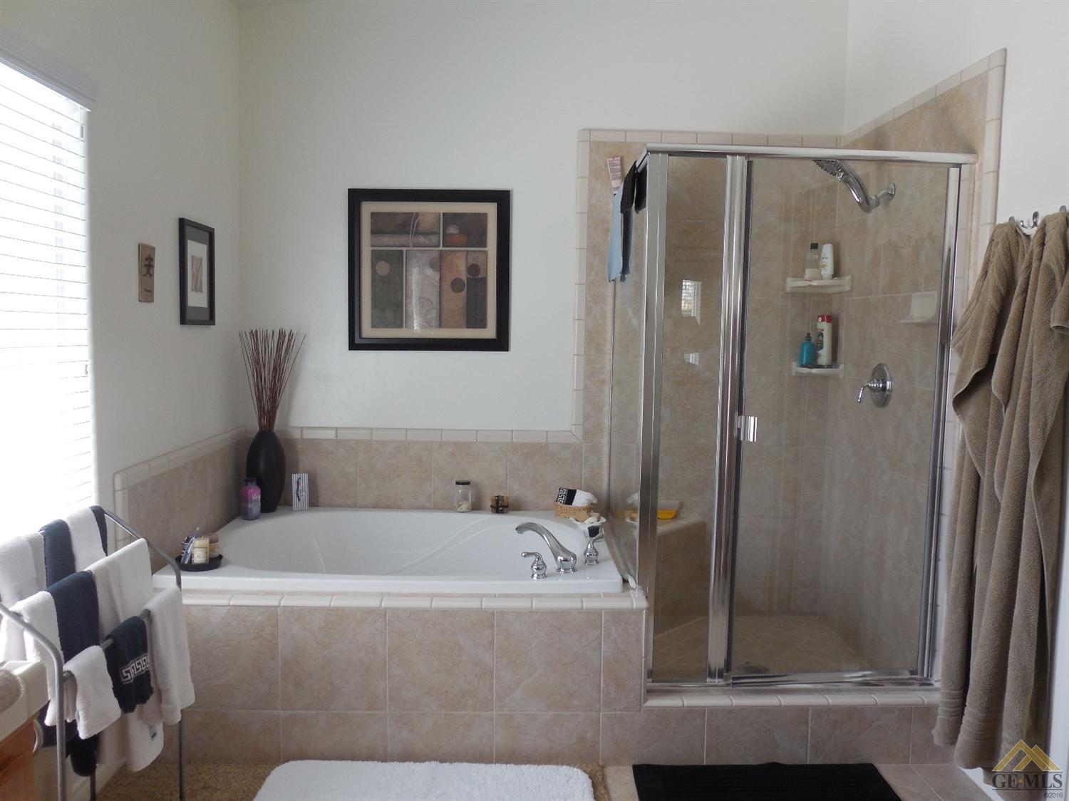 700 Brookside Dr, Shafter, CA 93263 photo 30