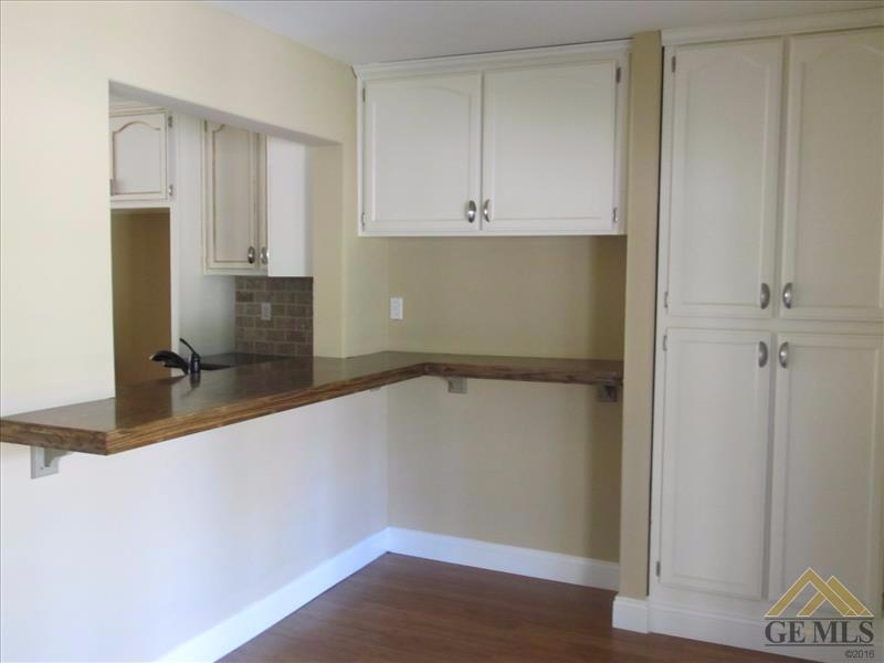 28621 Hawaii Ct, Tehachapi, CA 93561 photo 14