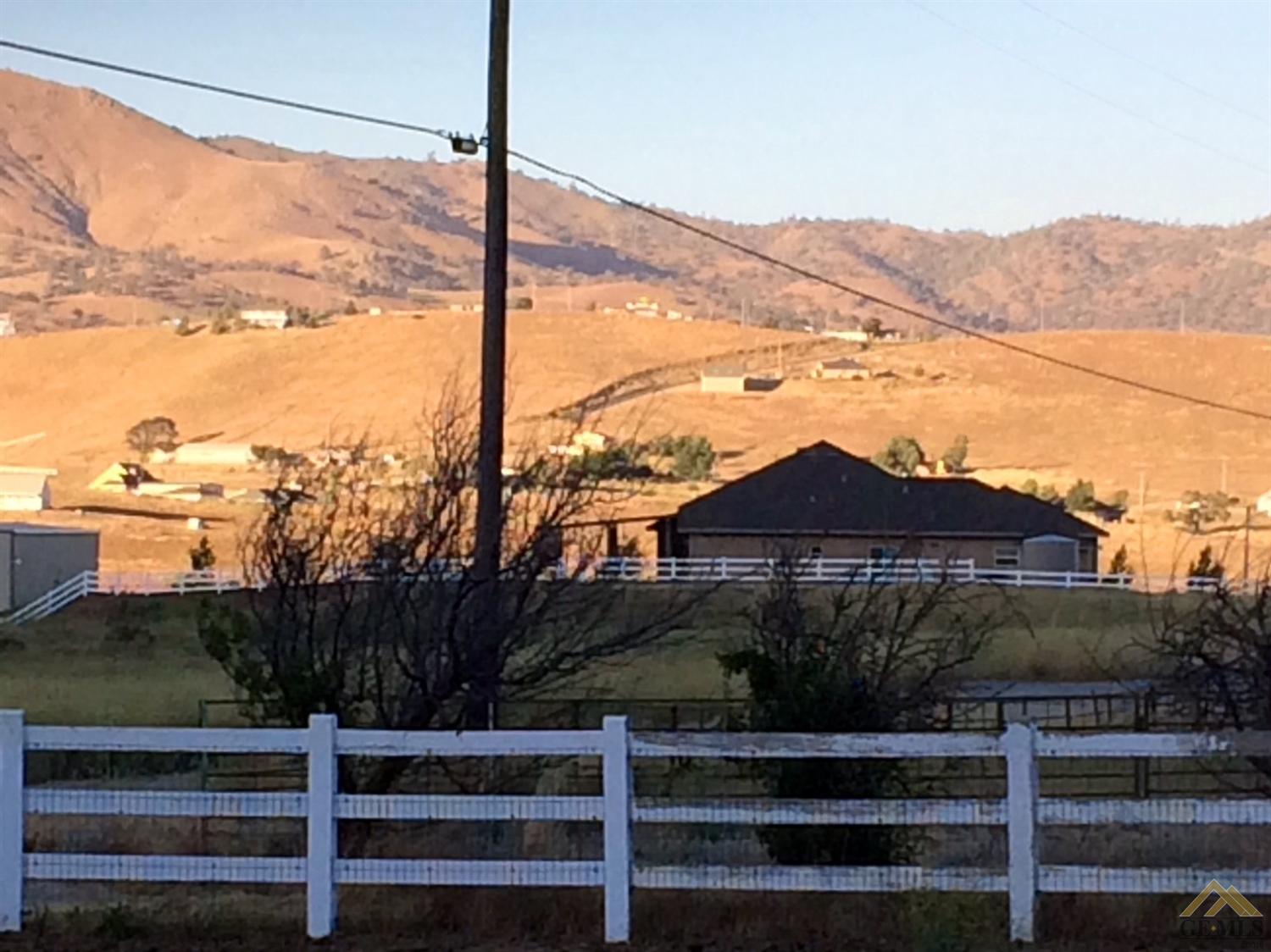 20918 Oak Knoll Dr, Tehachapi, CA 93561 photo 7