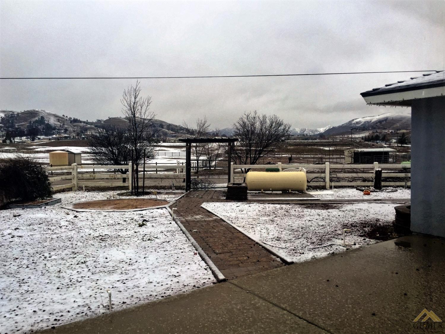 20918 Oak Knoll Dr, Tehachapi, CA 93561 photo 36