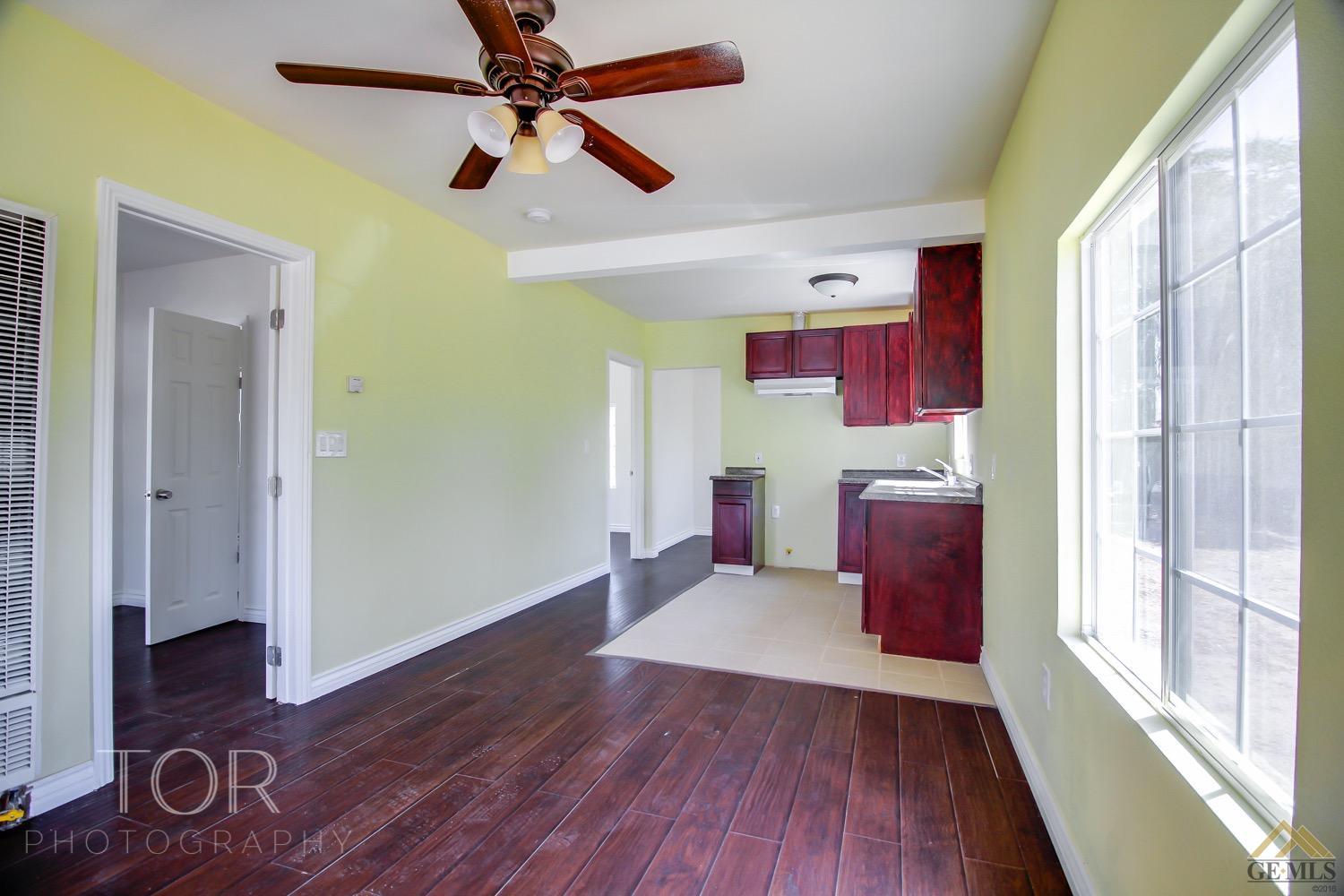 1007 Mccurdy Dr, Bakersfield, CA 93306 photo 4