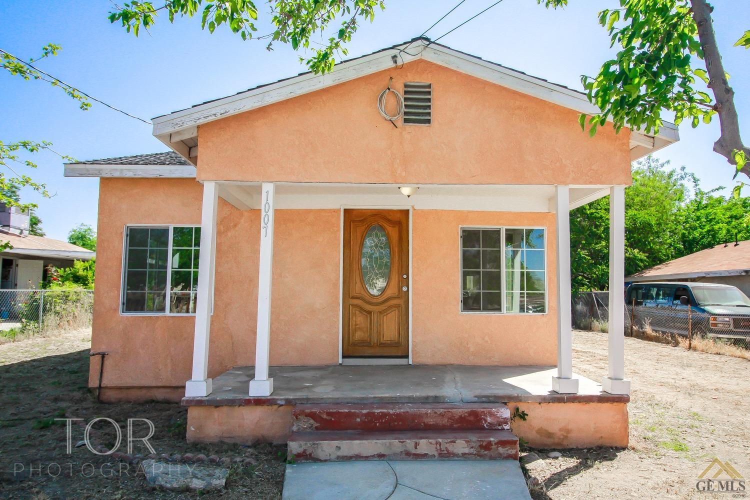 1007 Mccurdy Dr, Bakersfield, CA 93306 photo 1