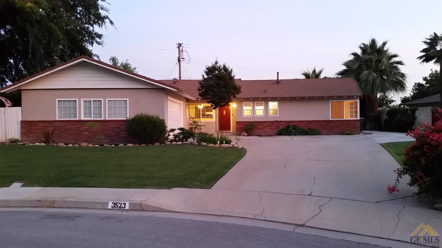 3523 Ayers Ct, Bakersfield, CA 93306 photo 1